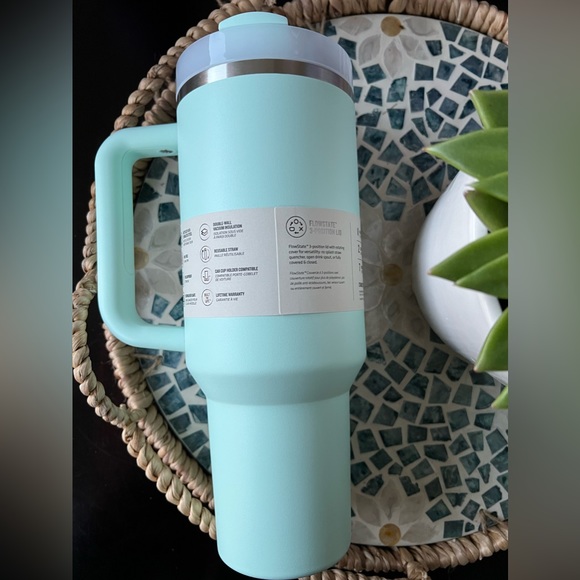 Stanley MINT Limited Edition 40 oz. Quencher H2.0 FlowState Tumbler - Picture 2 of 4